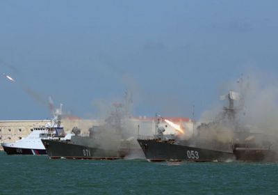 روسيا تعلن تضرر سفينة بهجوم أوكراني