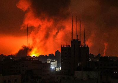مجددًا.. إسرائيل تشن قصفا كثيفا بمحيط مستشفيات في قطاع غزة