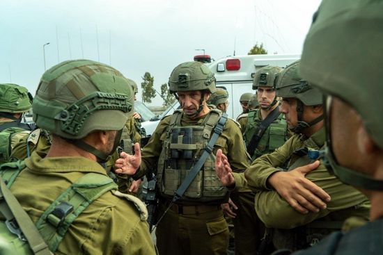 الجيش الإسرائيلي يهدد لبنان بالمزيد من الهجمات