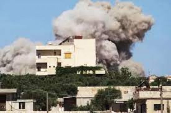 روسيا تقصف مستودعًا للطائرات المسيرة بإدلب