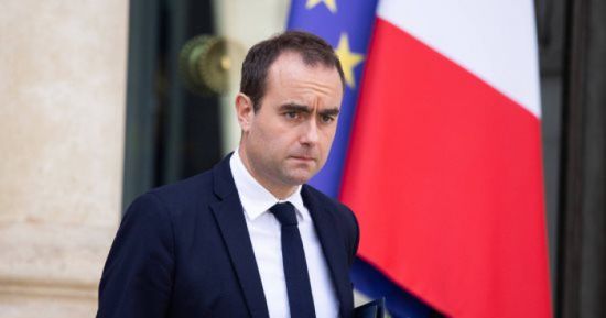 وزير الدفاع الفرنسي: سنقدم مركبات مدرعة للجيش اللبناني