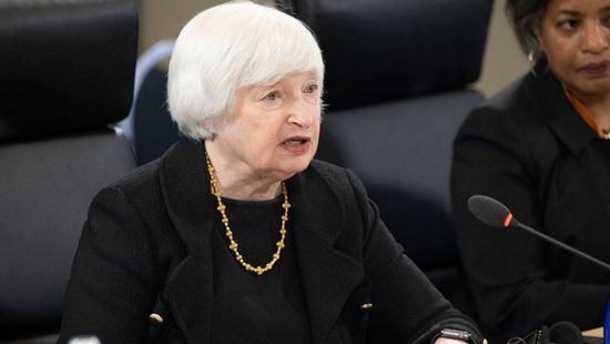 وزيرة الخزانة الأمريكية تدافع عن سياسة الديون