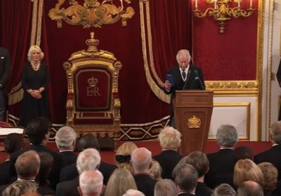 الملك تشارلز يعلق أمام البرلمان البريطاني على الحرب في غزة