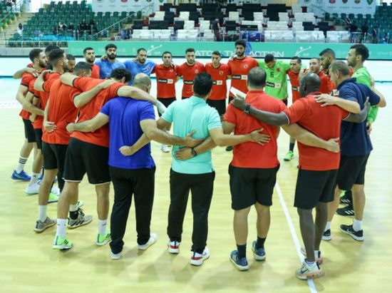 القنوات الناقلة لمباراة الأهلي وبرشلونة في كأس العالم لأندية اليد 2023