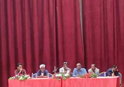 "كهرباء شبوة" تناقش تحسين الخدمة والقضاء على الربط العشوائي