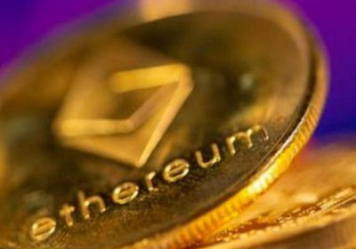 بزيادة 3.8%.. بيتكوين تقترب من مستوى 37 ألف دولار