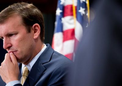 سناتور أمريكي: حصيلة القتلى المدنيين في غزة كبيرة جدًا