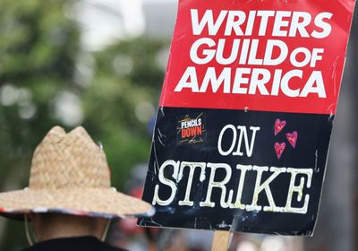 اتفاق بين الممثلين والاستوديوهات في هوليوود ينهي إضرابًا