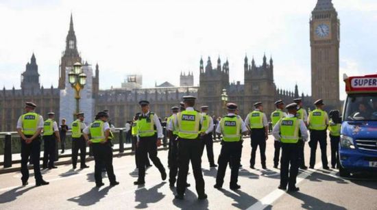 حشود تتجمع في مسيرة مؤيدة للفلسطينيين في لندن