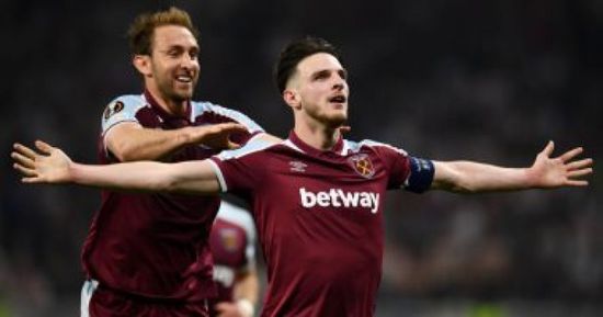 ضربة رأس من وتشيك تمنح وست هام الفوز على نوتنجهام