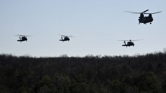 مقتل خمسة عسكريين أمريكيين في تحطم طائرتهم بالبحر المتوسط