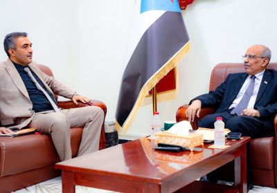 الكثيري يطلع على المشاريع التنموية في محافظة أبين