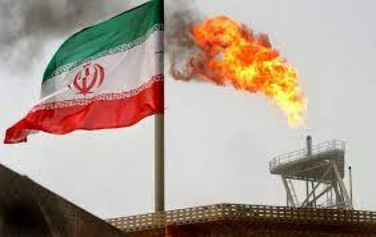 واشنطن تنفذ عقوبات نفطية على طهران