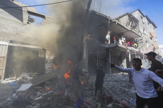 مقتل 5 فلسطينيين في قصف إسرائيلي بنابلس