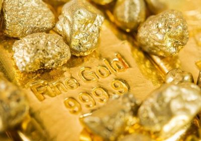 ارتفاع هامشي لأسعار الذهب بالمعاملات الفورية