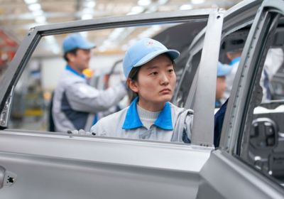 الصين تتجه لتصبح أكبر مُصدّر للسيارات في العالم