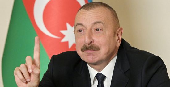 الرئيس الأذربيجاني يتهم فرنسا بـ"تمهيد الأرضية" لحرب في القوقاز