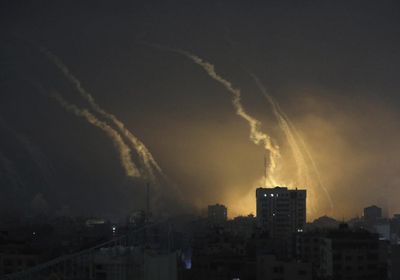 الطائرات الإسرائيلية تواصل قصف مناطق واسعة بغزة