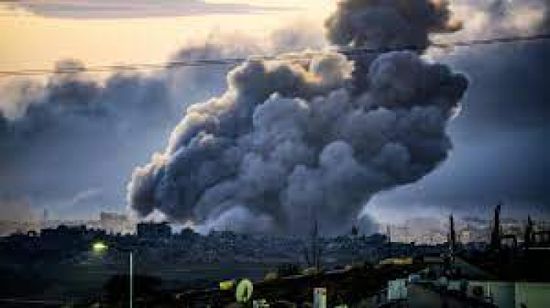 إرجاء تنفيذ اتفاق الهدنة بين إسرائيل وحماس مع تواصل القصف