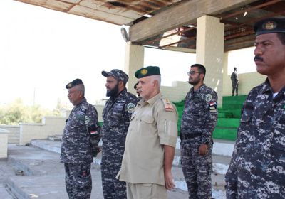 قائد القوات البرية الجنوبية يتفقد معسكر حزام حرس المنشآت