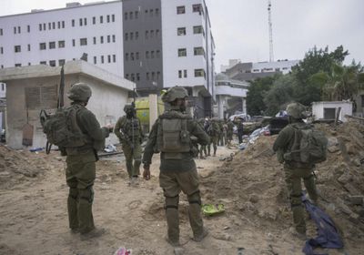إسرائيل تنتظر إطلاق سراح الرهائن مع دخول الهدنة حيز التنفيذ