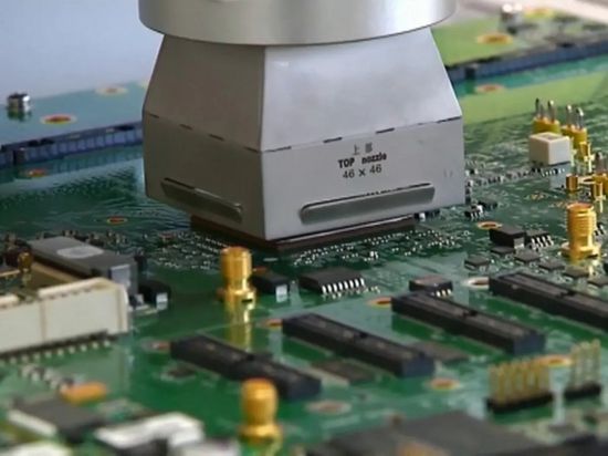 واشنطن تطلق برنامجًا بمليارات الدولارات لتحفيز صناعة الرقائق