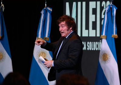 الرئيس الأرجنتيني يتعهد بتحقيق التوازن المالي في 2024
