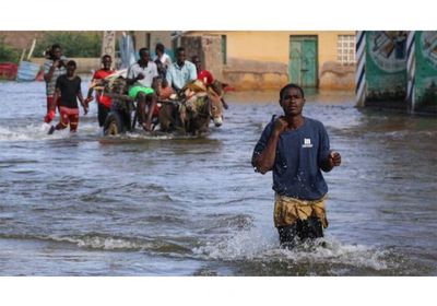 ارتفاع عدد قتلى الفيضانات في الصومال إلى نحو 100