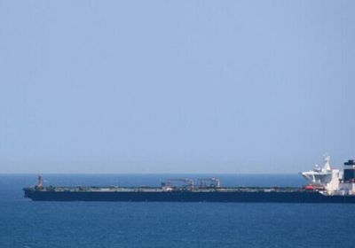 تحذير بريطاني: كيان يدعو السفن بخليج عدن لتغيير مسارها