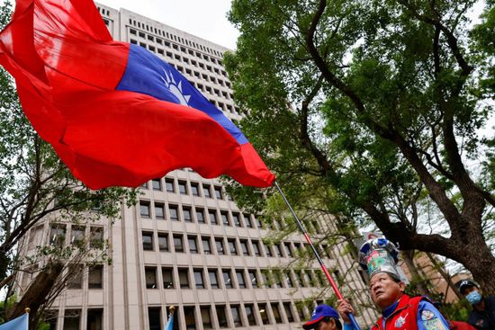 اتهام عشرة جنود تايوانيين بالتجسس لحساب الصين
