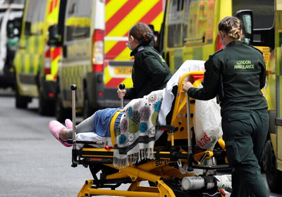 بريطانيا: رصد أول إصابة بشرية بـ"فيروس مجهول"