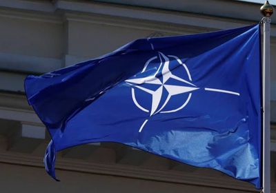 الناتو: لا ينبغي الاستهانة بروسيا