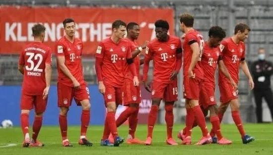 توخيل: الفوز في دورتموند كان نقطة تحول في تطور أداء بايرن ميونيخ