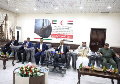 الهلال الأحمر الإماراتي يطلق مبادرة لسداد ديون الغامرين بحضرموت