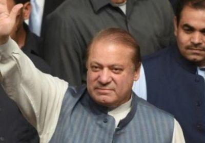 محكمة باكستانية تلغي حكما بحق رئيس الوزراء السابق