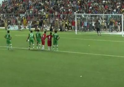 التلال يهزم وحدة عدن 1-0 بمباراة يوم الاستقلال