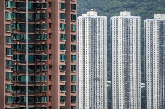 أسعار المنازل في هونج كونج تهبط لأدنى مستوى في 4 سنوات
