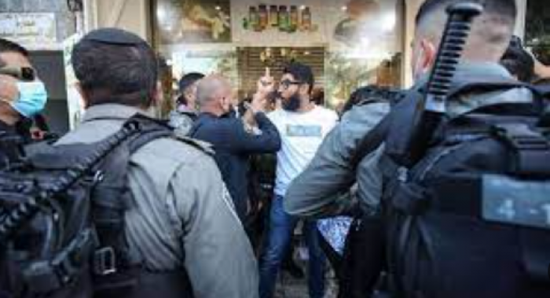الشرطة الإسرائيلية تعتقل 6 متظاهرين طالبوا الإطاحة بنتنياهو