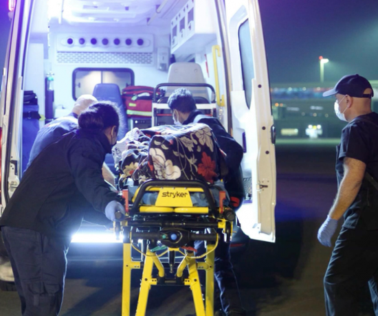 الإمارات تستقبل الدفعة الـ4 من الجرحى الفلسطينيين لعلاجهم بمستشفياتها