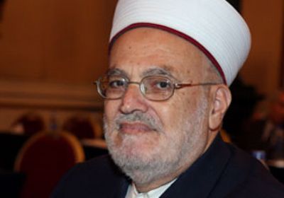 اقتحام منزل خطيب المسجد الأقصى الشيخ عكرمة صبري