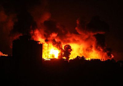    شهداء وجرحى في استهداف مستشفى كمال عدوان بغزة