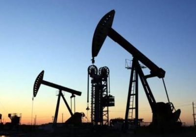 ارتفاع العقود الآجلة للنفط