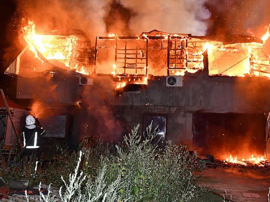 أوكرانيا تشن هجوما على مستودع للنفط في لوجانسك