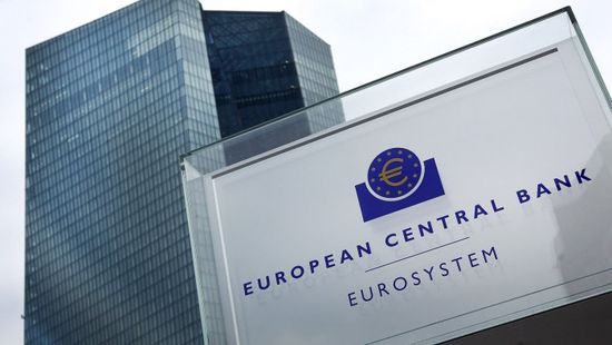 عضو "المركزي" الأوروبي يستبعد خفض الفائدة حتى 2024