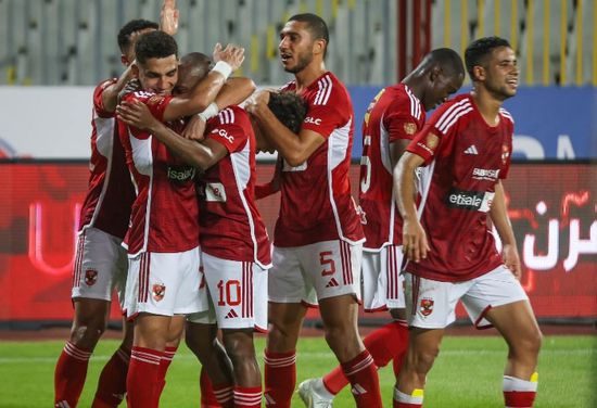 الأهلي يسعى للفوز على بلوزداد والاحتفاط بالصدارة