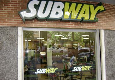 صب واي تفرض على أصحاب المطاعم تخفيض أسعار وجباتها