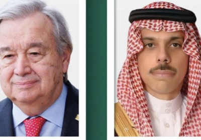 وزير الخارجية السعودي يتلقى اتصالاً هاتفياً من الأمين العام للأمم المتحدة