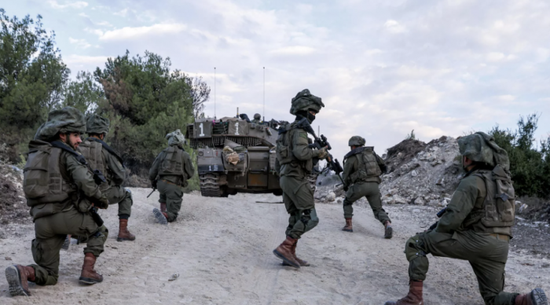 الجيش الإسرائيلي يعلن مقتل جندي شمالي غزة.. والإجمالي يصل 414