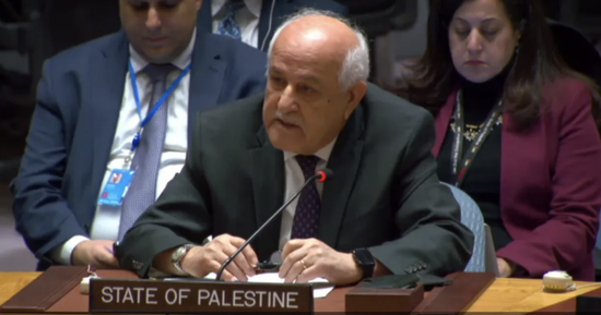 رياض منصور: حرب غزة مخطط لإنهاء الشعب الفلسطيني كأمة