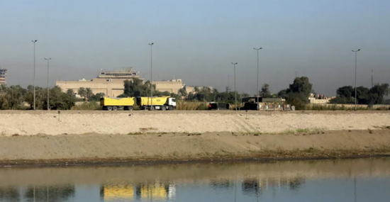 الولايات المتحدة تدين بشدة الهجوم على سفارتها في بغداد